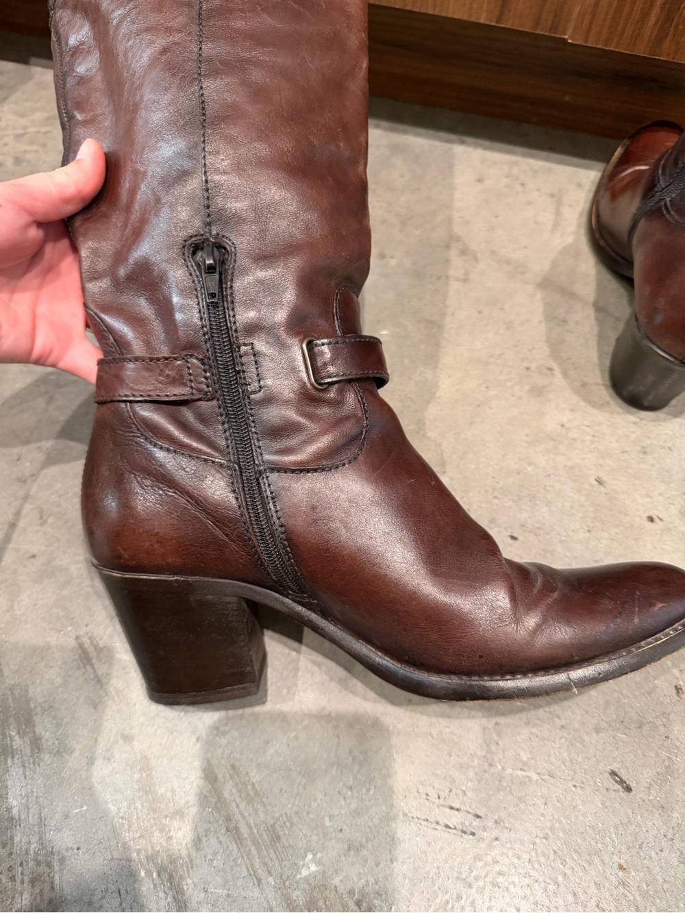 Ariat women’s boots - Picture 6 of 8
